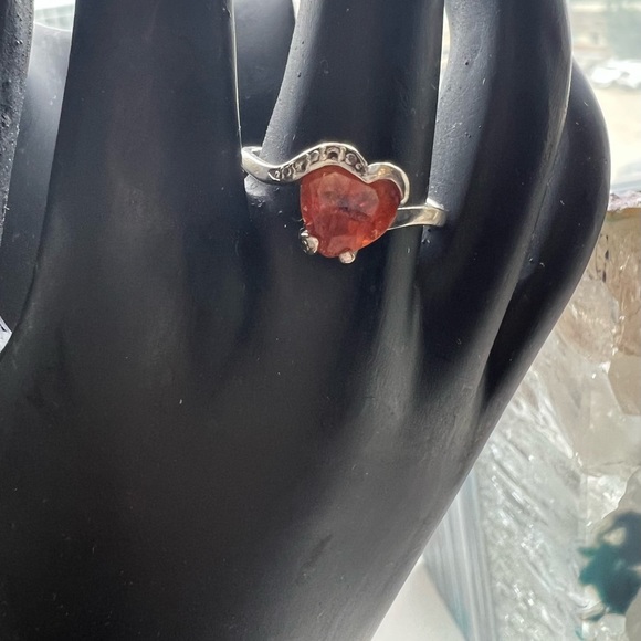 Heart shape 925 ring . - Picture 2 of 8